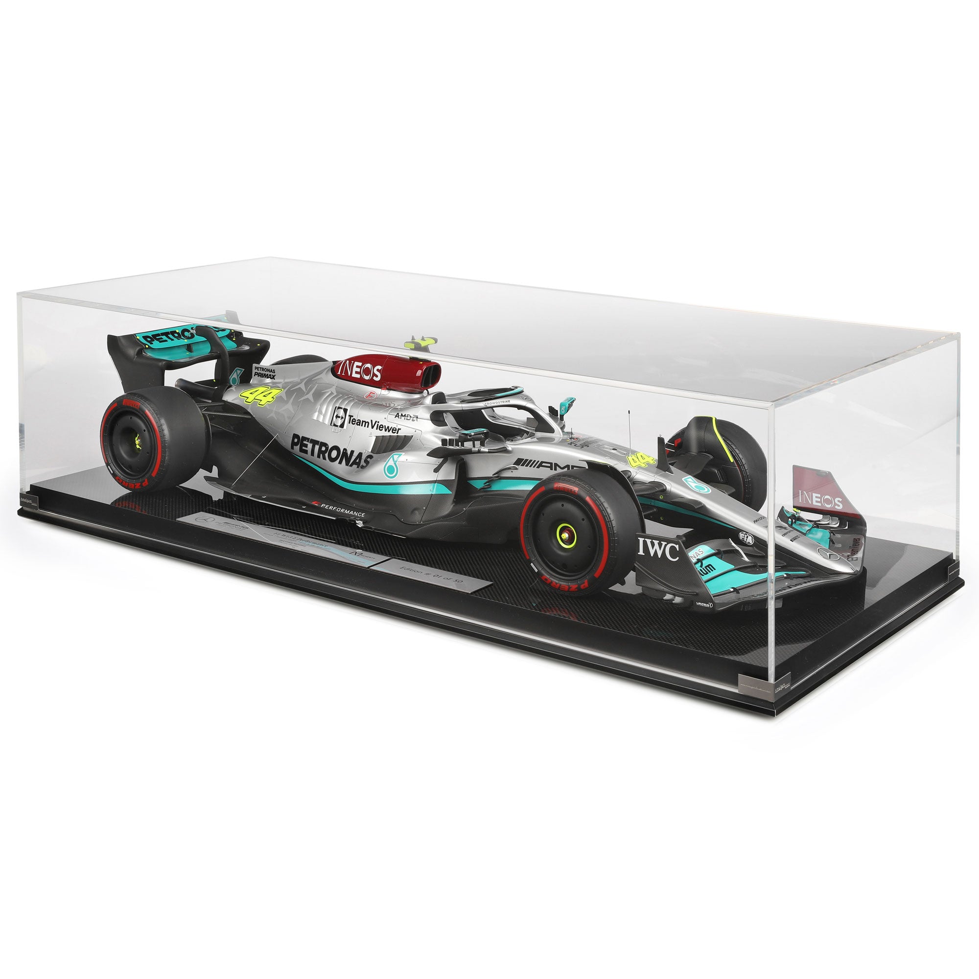 Lewis Hamilton 2022 Mercedes-AMG F1 W13 E Performance 1:8 Scale Model