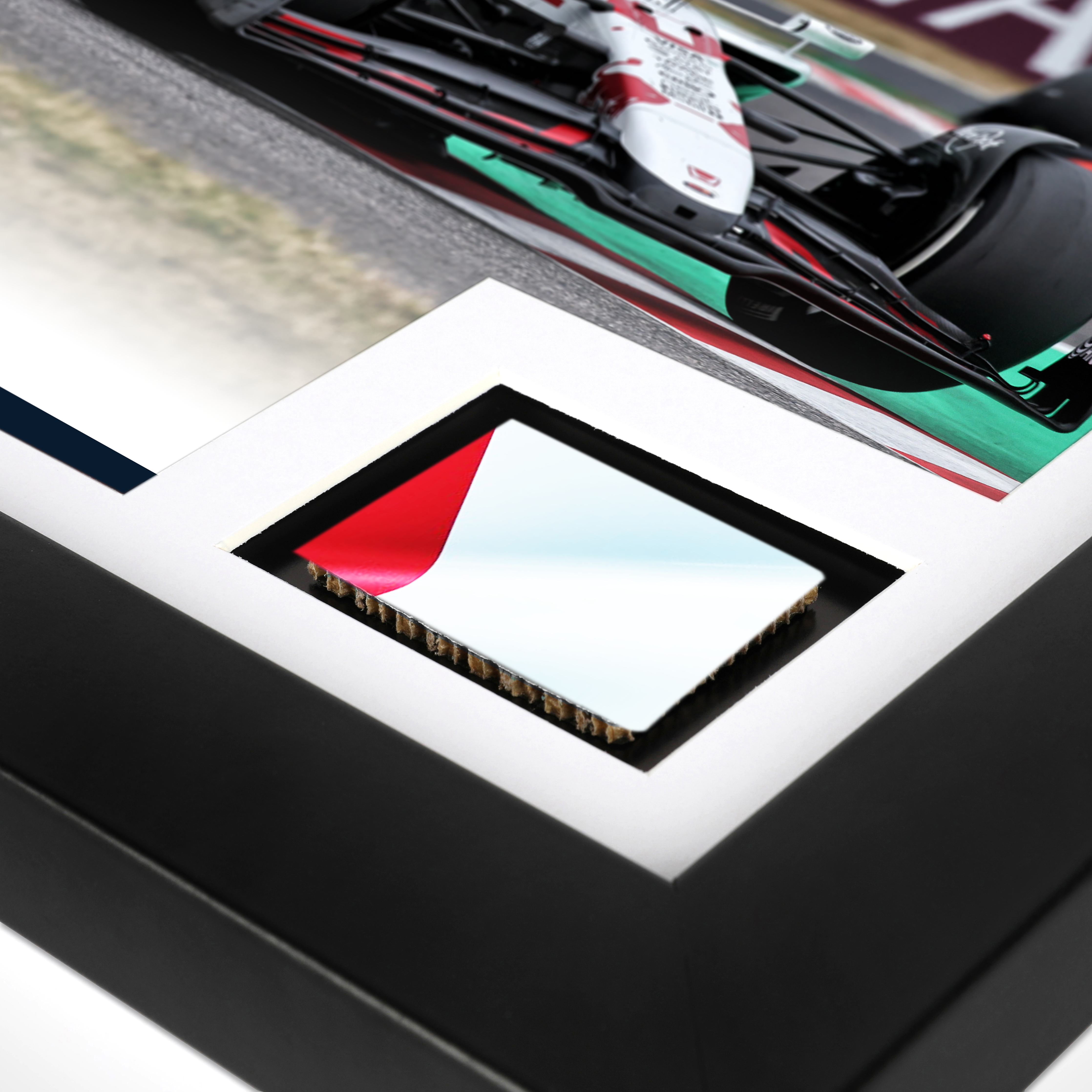 Max Verstappen 2025 Oracle Red Bull Racing Showcar Bodywork and Photo - Japanese GP Edition
